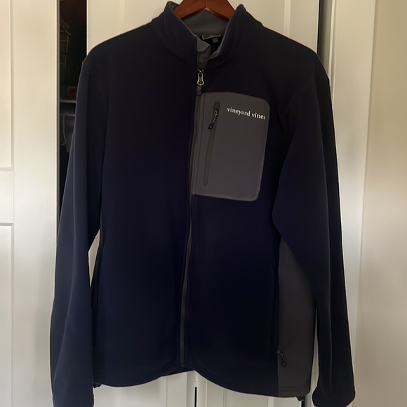 Vineyard vines fleece jacket - Picture 2 of 4